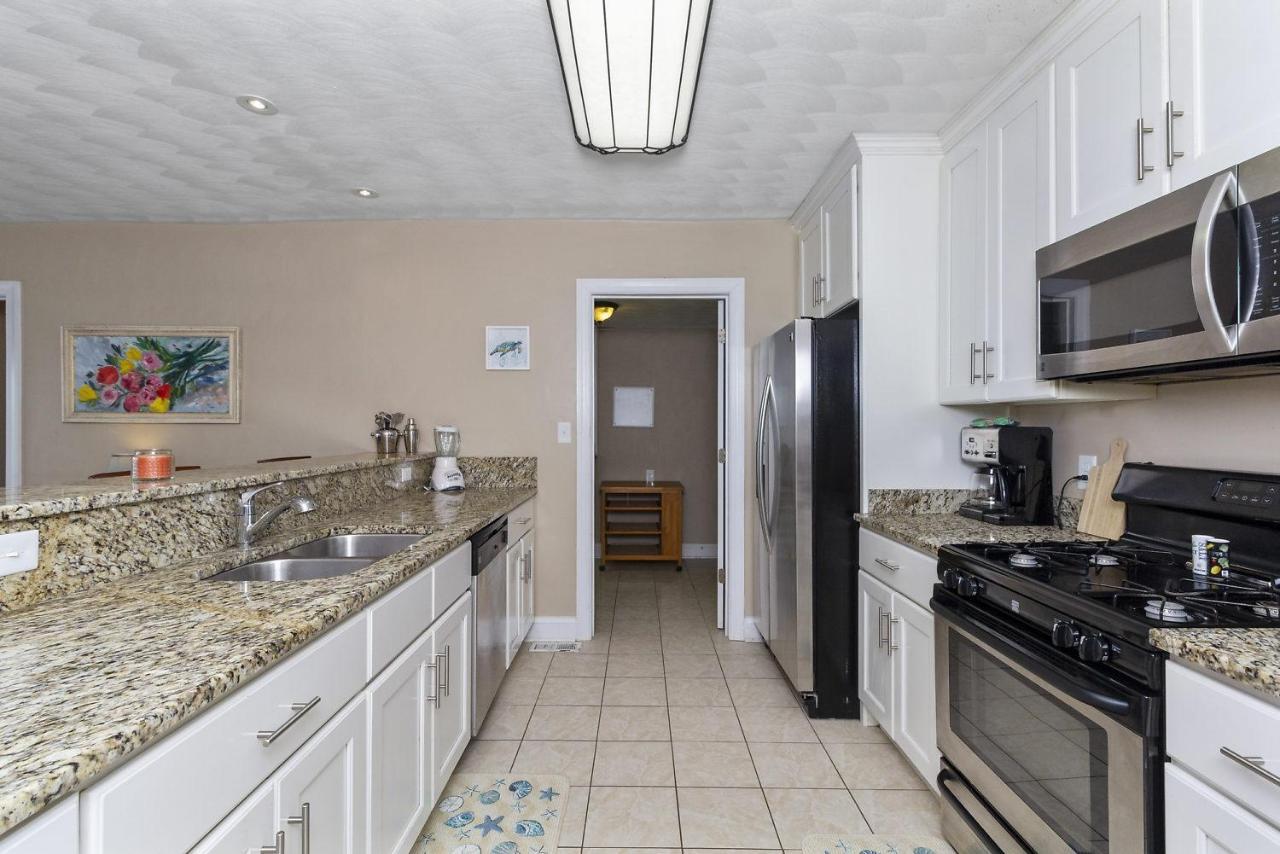 Water Front Delight On The Bay Home نورفولك المظهر الخارجي الصورة